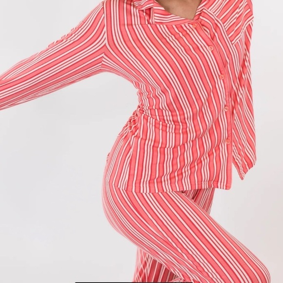 In My Sundays Soft Red Stripe Luxury Pajama Shirt M NWT - Picture 1 of 12
